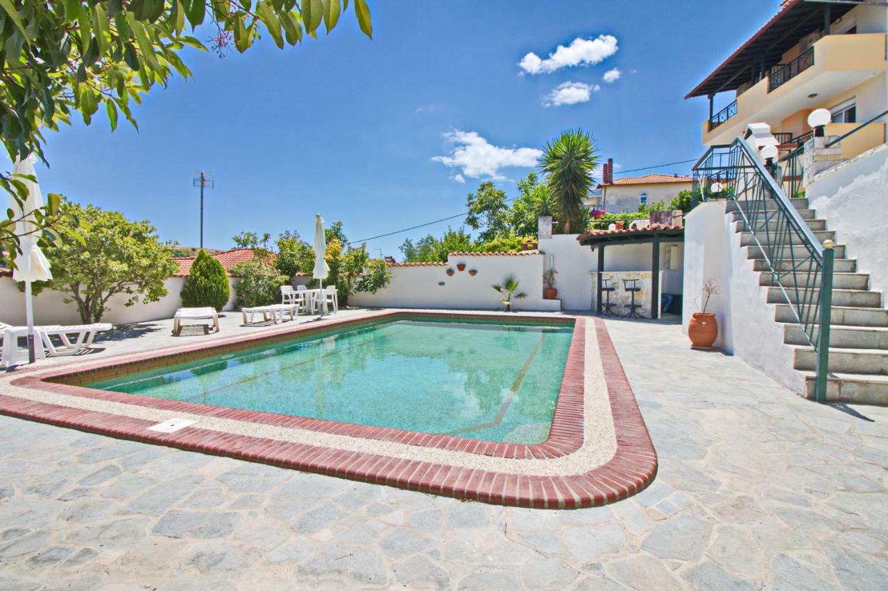Maisonette With Sea View & Pool Villa Палиурион Екстериор снимка