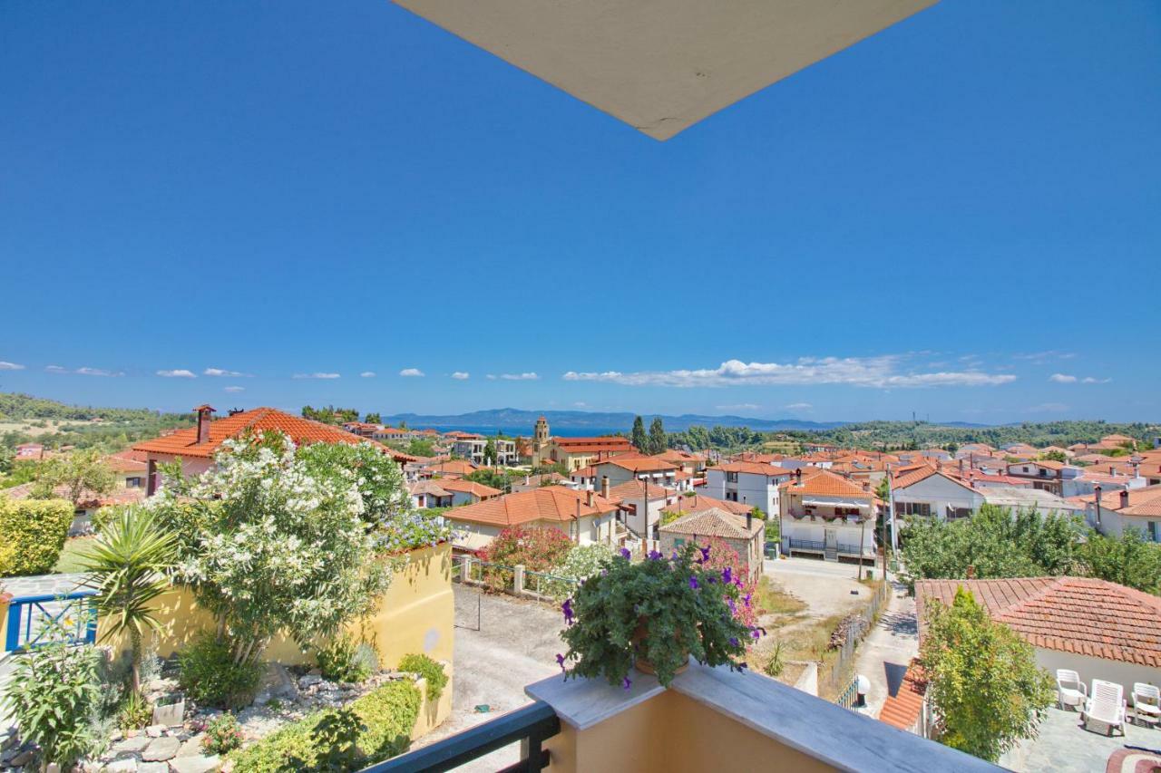 Maisonette With Sea View & Pool Villa Палиурион Екстериор снимка