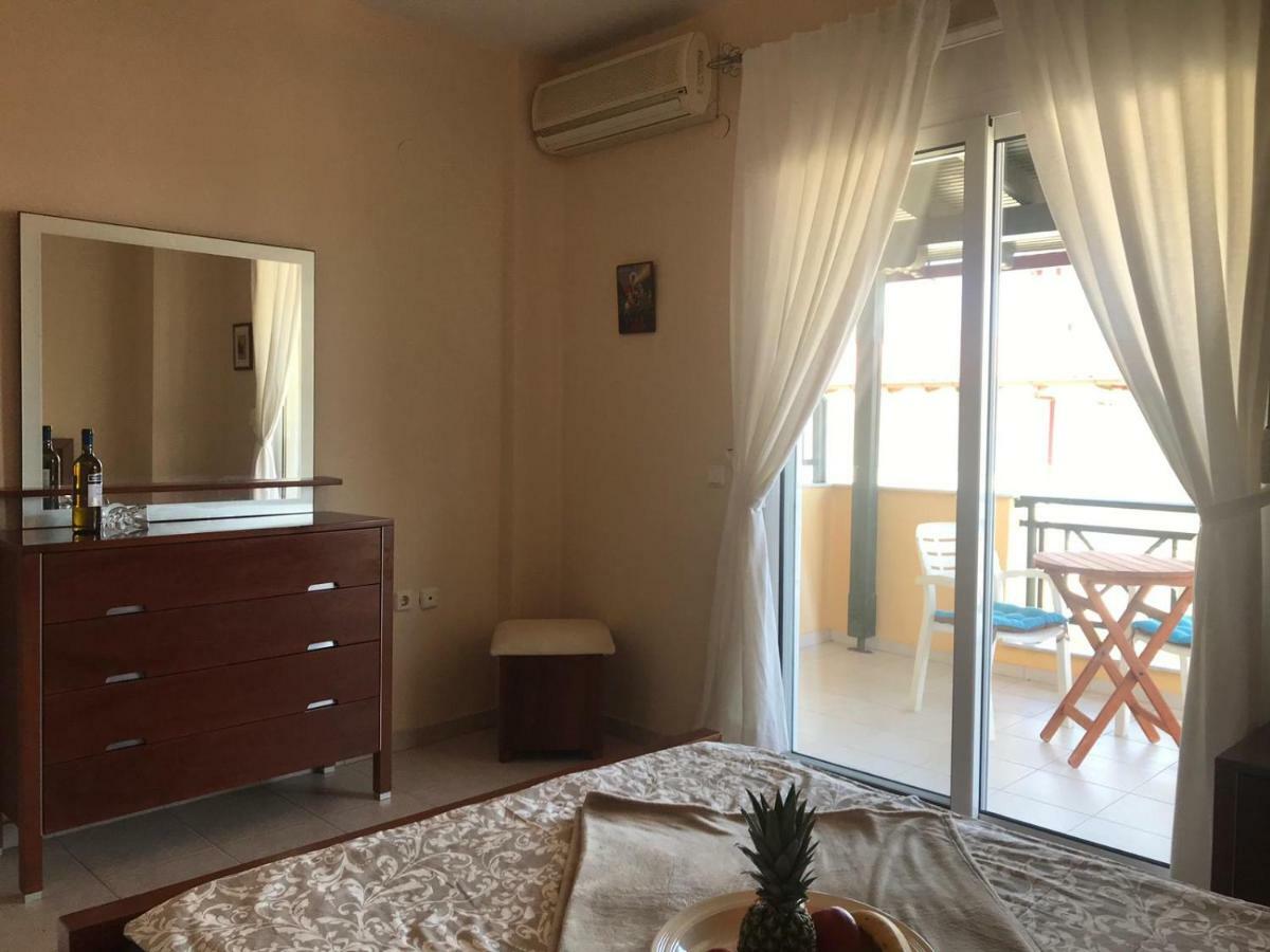 Maisonette With Sea View & Pool Villa Палиурион Екстериор снимка