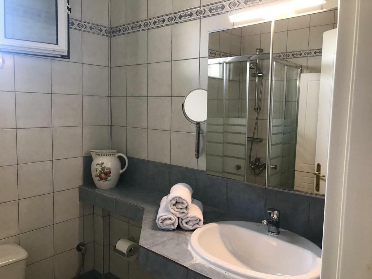 Maisonette With Sea View & Pool Villa Палиурион Екстериор снимка