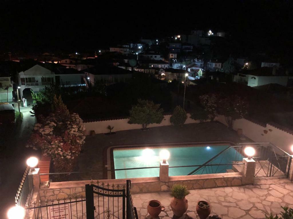 Maisonette With Sea View & Pool Villa Палиурион Екстериор снимка