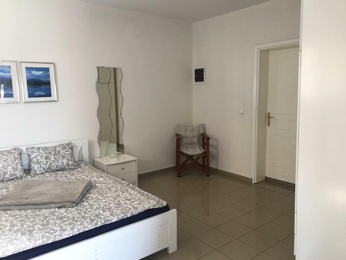 Maisonette With Sea View & Pool Villa Палиурион Екстериор снимка